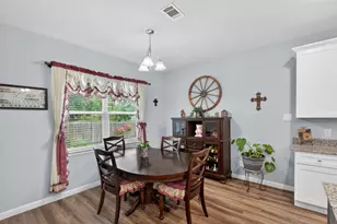 108 McAnear St, Cleburne, TX 76033 - Photo 10