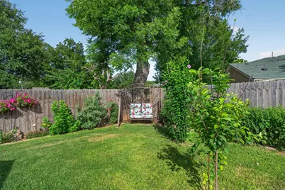 108 McAnear Street, Cleburne, TX 76033 - Photo 30