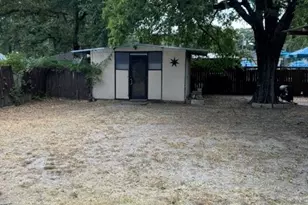 3816 Rusty Dell St, Fort Worth, TX 76111 - Photo 4