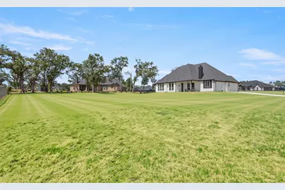 149 Clayton Crossing, Springtown, TX 76082 - Photo 32