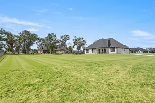 149 Clayton Xing, Springtown, TX 76082 - Photo 32