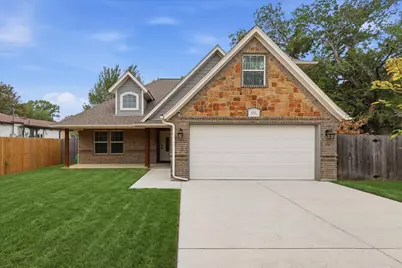 603 Oaklawn Drive, River Oaks, TX 76114 - Photo 1