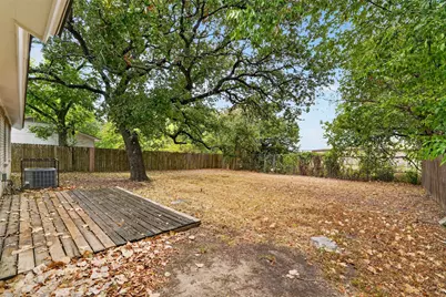 4425 Central Lane, Balch Springs, TX 75180 - Photo 12
