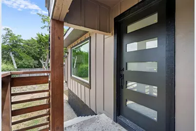3134 W Jefferson Boulevard, Dallas, TX 75211 - Photo 4