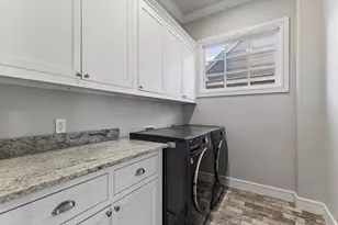 1921 Old Orchard Dr, Dallas, TX 75208 - Photo 32