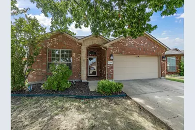 8205 Water Buck Run, Fort Worth, TX 76179 - Photo 2