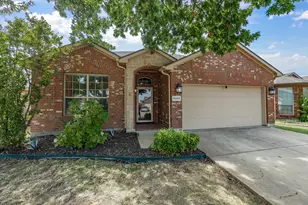 8205 Water Buck Run, Fort Worth, TX 76179 - Photo 2