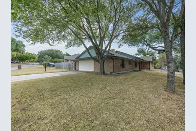 75 Delmore Drive, Hillsboro, TX 76645 - Photo 2