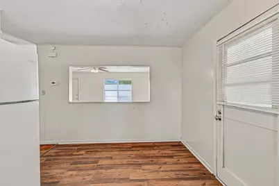 945 W Park Street, Stephenville, TX 76401 - Photo 12