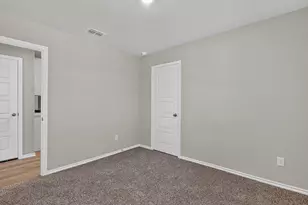 2237 Bakersfield Dr, Fort Worth, TX 76036 - Photo 14