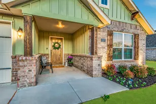 112 Ken's Ct, Pilot Point, TX 76258 - Photo 2