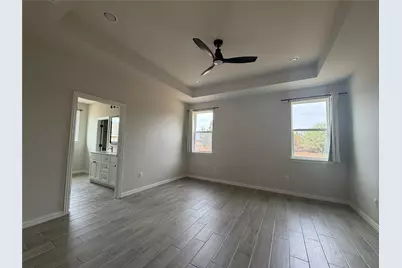 6111 Collins Court, Granbury, TX 76048 - Photo 6