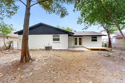 926 SE 3rd Street, Grand Prairie, TX 75051 - Photo 16