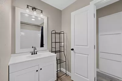 926 SE 3rd Street, Grand Prairie, TX 75051 - Photo 12