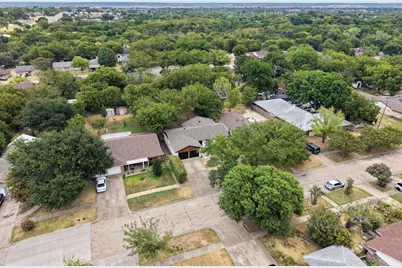 926 SE 3rd Street, Grand Prairie, TX 75051 - Photo 20