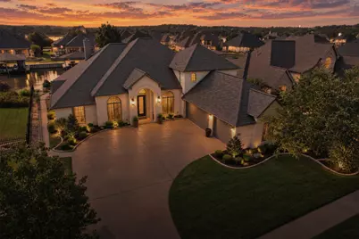 2612 Waters Edge Drive, Granbury, TX 76048 - Photo 36