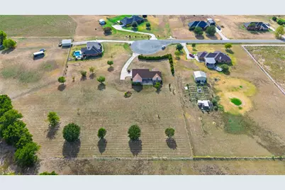 8019 Irma Drive, Royse City, TX 75189 - Photo 12