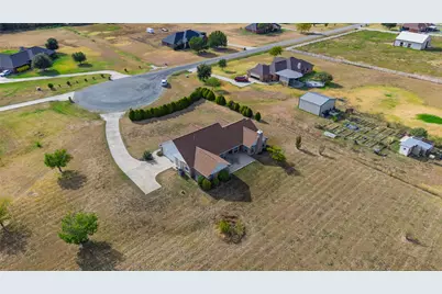 8019 Irma Drive, Royse City, TX 75189 - Photo 14