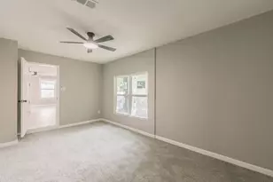 5012 Roxie St, Haltom City, TX 76117 - Photo 16