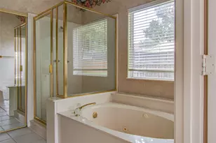 18532 Bay Pines Ln, Dallas, TX 75287 - Photo 34