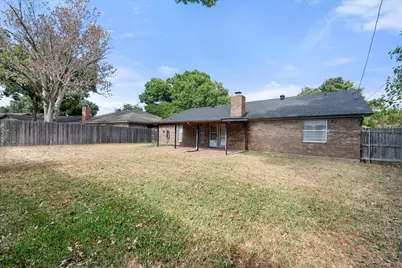 729 NW Charlyne Drive, Burleson, TX 76028 - Photo 32