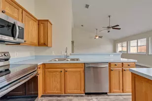 2126 Millwood Dr, Corinth, TX 76210 - Photo 10