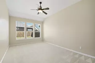 1401 Canary Dr, Little Elm, TX 75068 - Photo 16