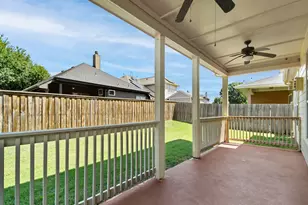 1401 Canary Dr, Little Elm, TX 75068 - Photo 32