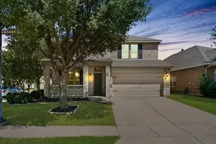 1401 Canary Dr, Little Elm, TX 75068 - Photo 1
