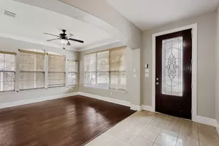 1343 Valley Vista Dr, Irving, TX 75063 - Photo 4