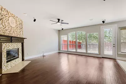 1343 Valley Vista Drive, Irving, TX 75063 - Photo 12