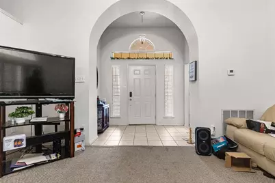 926 Wintercrest Court, Arlington, TX 76017 - Photo 6