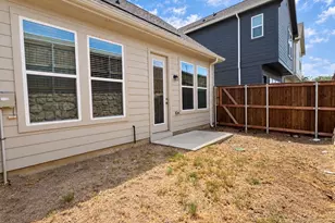 760 W Bedford Euless Rd, Hurst, TX 76053 - Photo 10