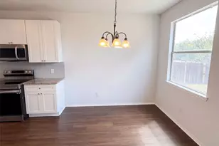 2220 Sumac Dr, Little Elm, TX 75068 - Photo 10