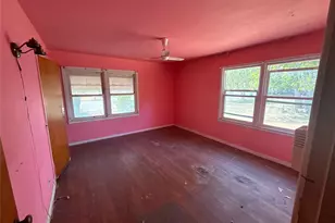 1305 W 11th St, McGregor, TX 76657 - Photo 6