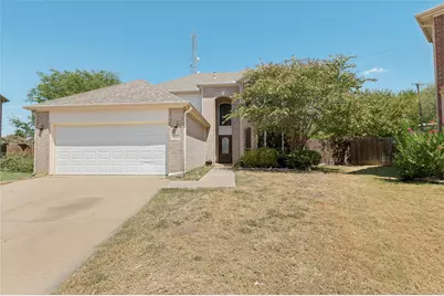 10236 Sourwood Drive, Fort Worth, TX 76244 - Photo 2