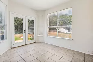 10236 Sourwood Dr, Fort Worth, TX 76244 - Photo 12