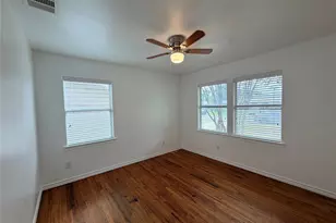 1013 W Tucker Blvd, Arlington, TX 76013 - Photo 6