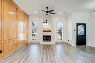 3305 Hilltop Ln, Plano, TX 75023 - Photo 6