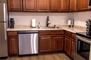 257 Graham Ave, Bonham, TX 75418 - Photo 10