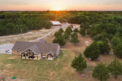 8615 County Road 534, Whitewright, TX 75491 - Photo 4
