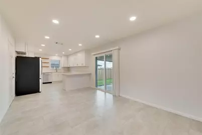 2643 San Medina Avenue, Dallas, TX 75228 - Photo 6