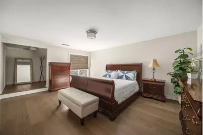 13715 Creekside Place, Dallas, TX 75240 - Photo 32