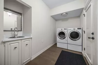 13715 Creekside Place, Dallas, TX 75240 - Photo 34