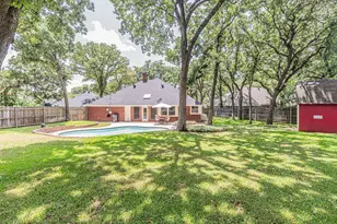 3901 Echo Hill Ct, Arlington, TX 76001 - Photo 8
