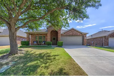 2536 Shooting Star Drive, McKinney, TX 75071 - Photo 2