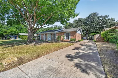 3016 Friendswood Drive, Arlington, TX 76013 - Photo 4