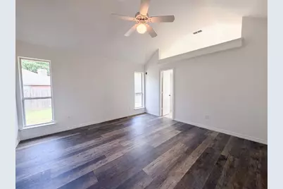 1623 W Pleasant Drive, Midlothian, TX 76065 - Photo 4