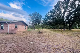 2484 Co Rd 2324, Como, TX 75431 - Photo 2