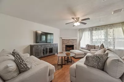 1421 Laurel Hall Lane, Little Elm, TX 75068 - Photo 2